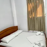 Maison d'hôtes Albert Guest House 3*