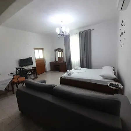 Maison d'hôtes Albert Guest House