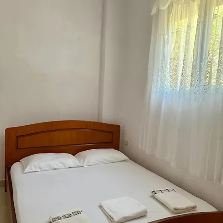 Albert Guest House